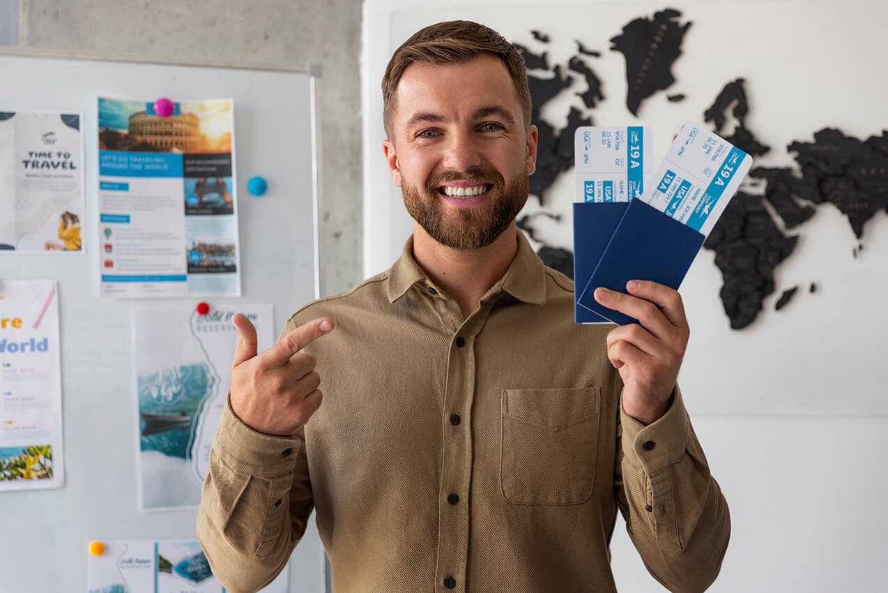 cunsultant with visas in visa center